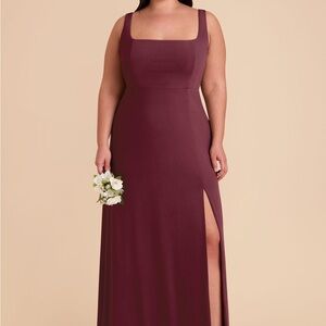 Elegant Burgundy Sleeveless Dress